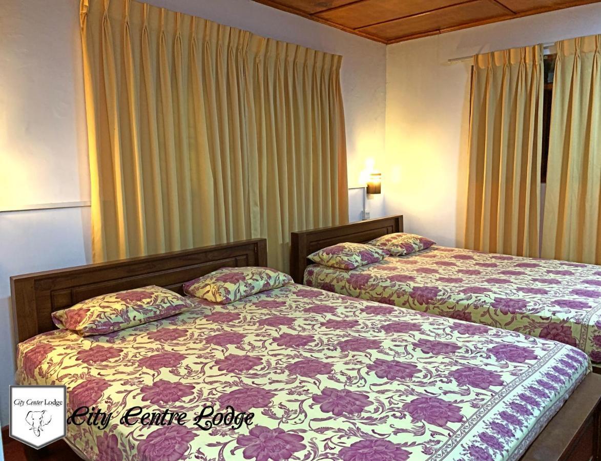 City Centre Lodge Ponnarankulama 외부 사진